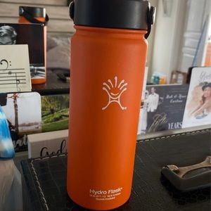 18 oz Hydroflask
